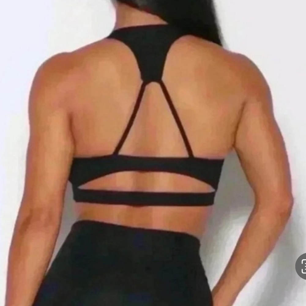 Bombshell Sportswear Power Rib Sports exercise workout Bra Size M - Picture 2 of 8